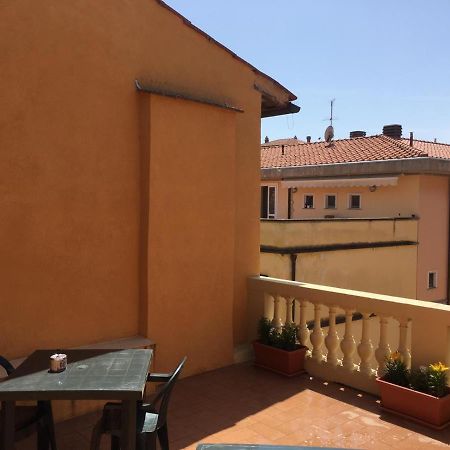 Casa Carducci 33 Bed & Breakfast Pisa Dış mekan fotoğraf