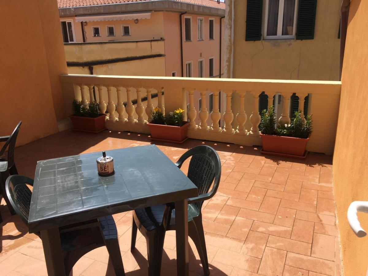 Casa Carducci 33 Bed & Breakfast Pisa Dış mekan fotoğraf